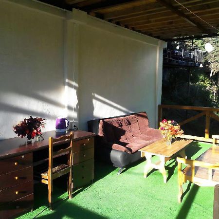 Guest House Mari30 메스티아 외부 사진